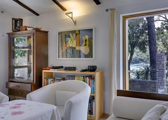 Mala Villa