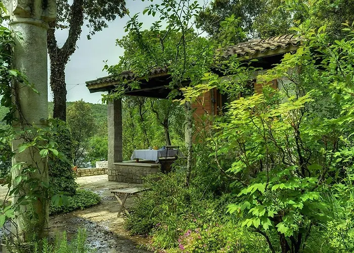 Mala Villa *