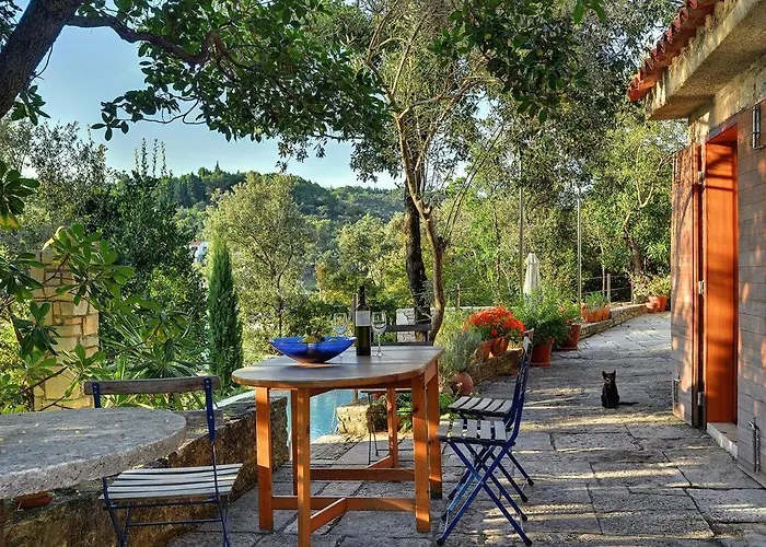 Villa Mala *
