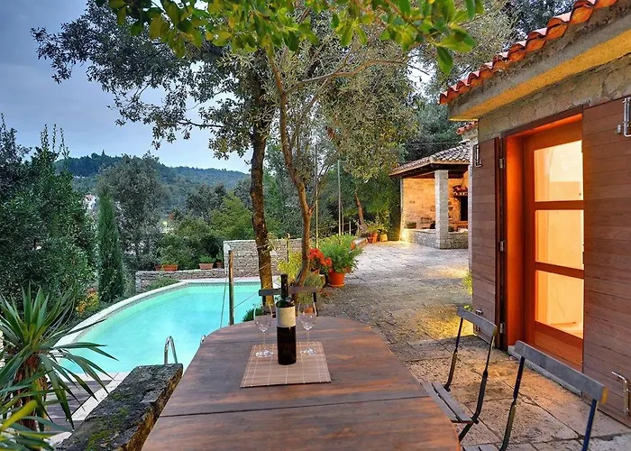 Mala Villa